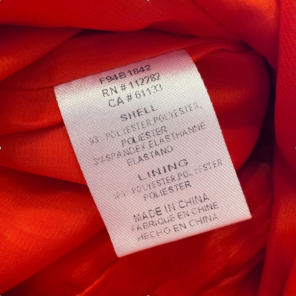 Adelyn Rae Lenora Scallop Romper Size Small - Picture 15 of 16